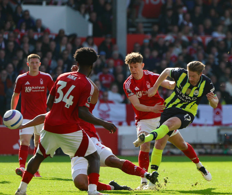足协杯首回合爆出冷门！达拉斯独行侠大胜曼联，争冠形势突变(达拉斯买家俱乐部获奖)